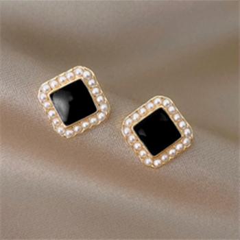 Großhandel B2B Ohrschmuck Ohrstecker Silber pin Perlen Ohrringe A6A14